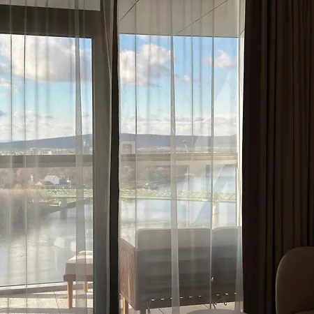 アパート Skysuite 24 - Eurovea Tower *