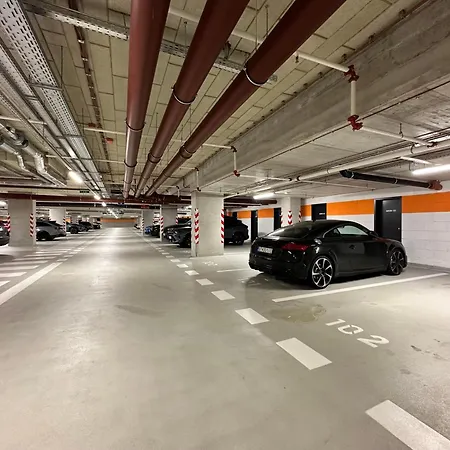 Apartment Skysuite 24 - Eurovea Tower Bratislava