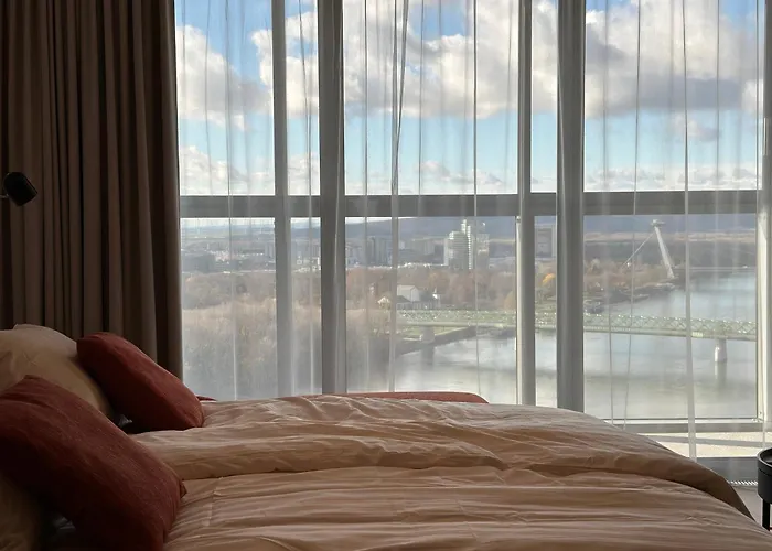 Skysuite 24 - Eurovea Tower * ブラチスラヴァ