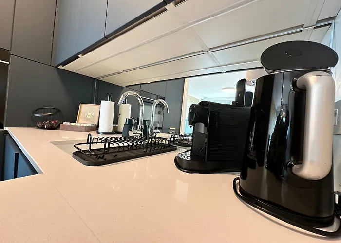 Skysuite 24 - Eurovea Tower Apartament *