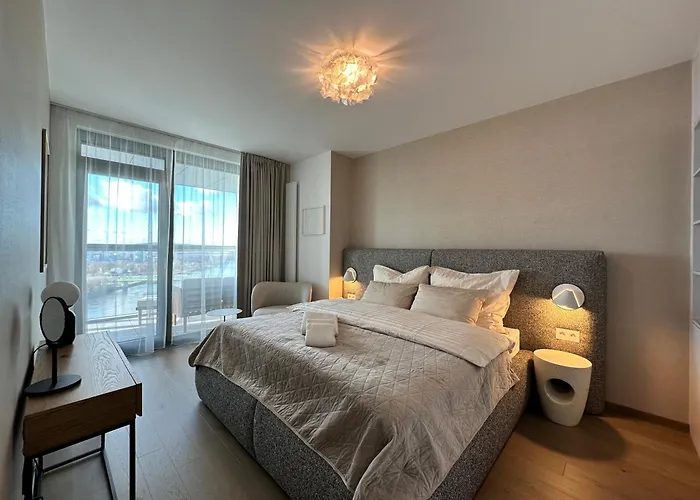 Skysuite 24 - Eurovea Tower Appartamento *