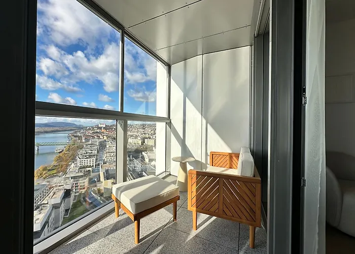 Skysuite 24 - Eurovea Tower ブラチスラヴァ